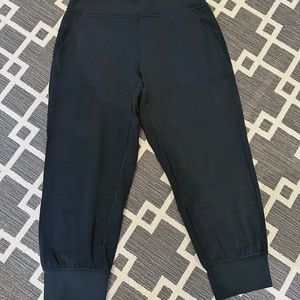 Lululemon Crop Jogger